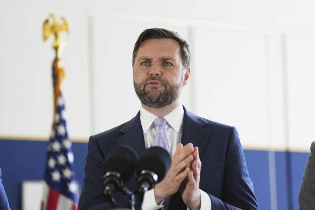 JD Vance dismisses Padilla ‘theater,’ calls him by the wrong name in the process  at george magazine