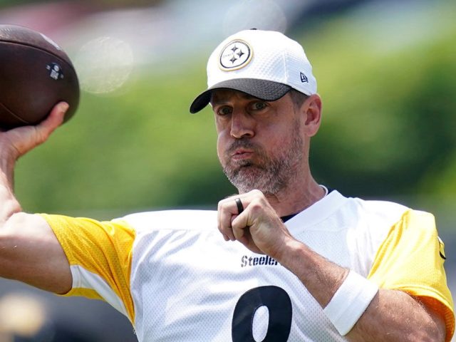 Why Super Bowl champion Joe Theismann believes Aaron Rodgers has ‘potential’ to be successful with Steelers
