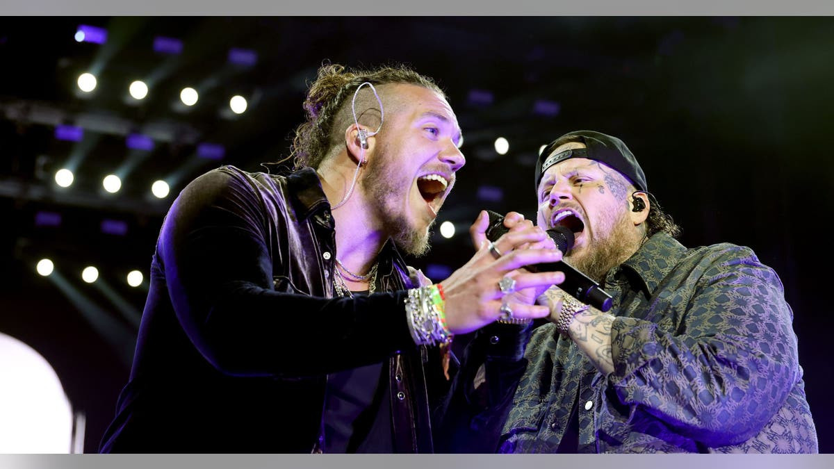Jelly Roll’s wild moment inspired Christian singer to set boundaries  at george magazine