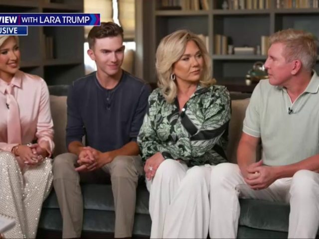 ‘God touched President Trump’s heart’: Todd and Julie Chrisley describe moment they learned about pardon