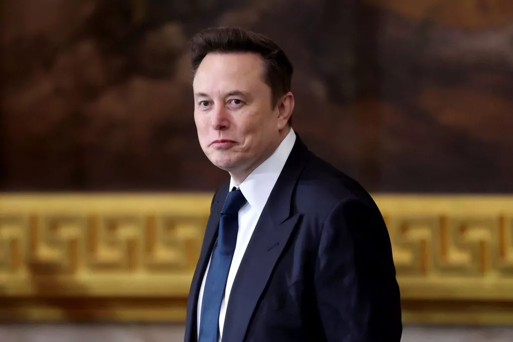 Musk signals support for Trump in LA immigration riot dispute after break up  at george magazine