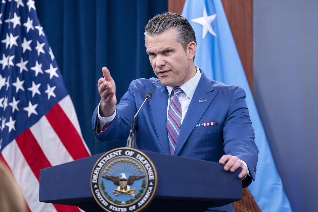 Trump praises Hegseth’s news conference blasting media over coverage on Iran strikes  at george magazine