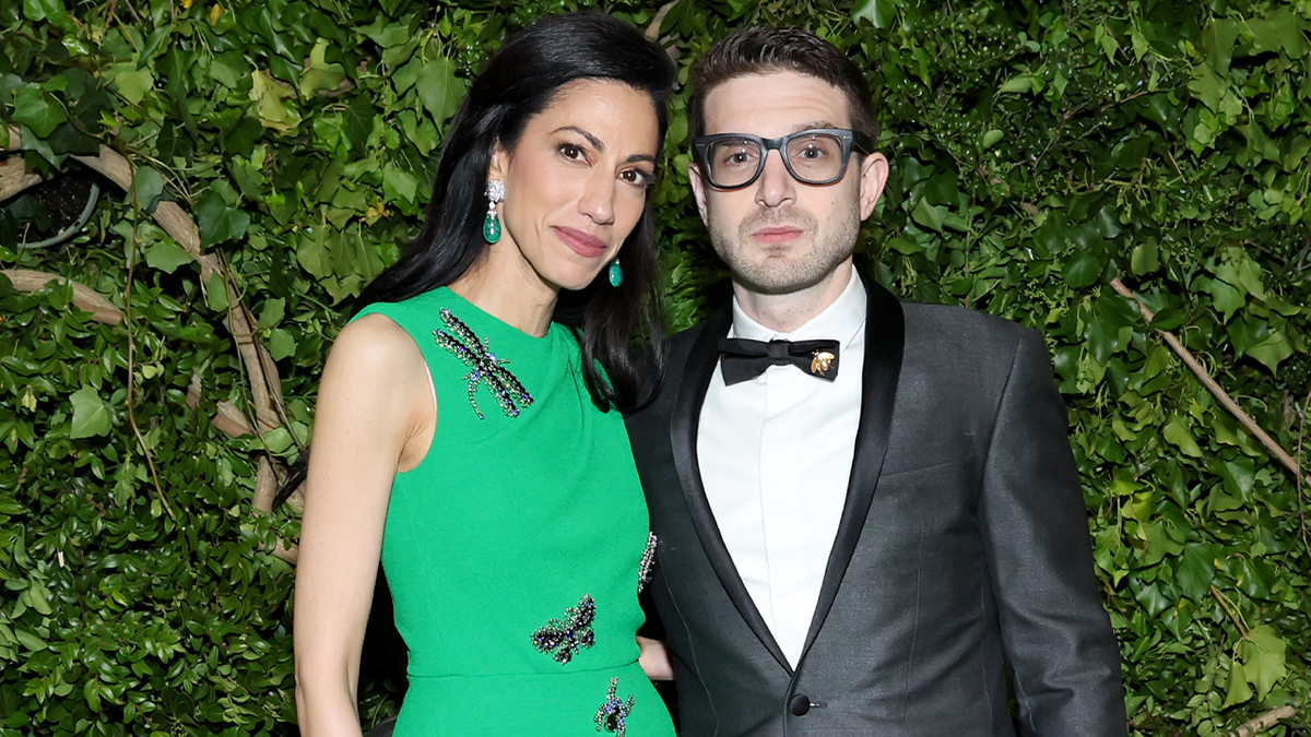 Former Clinton aide Huma Abedin, Alex Soros marry in swank Hamptons wedding packed with Dem heavyweights  at george magazine