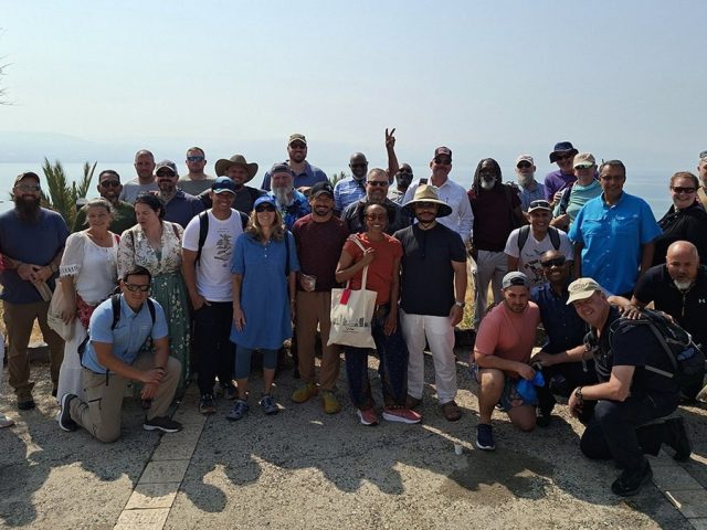 Veteran-led mission evacuates Americans from Israel as Biden’s ‘weakened’ foreign policy blamed for risk