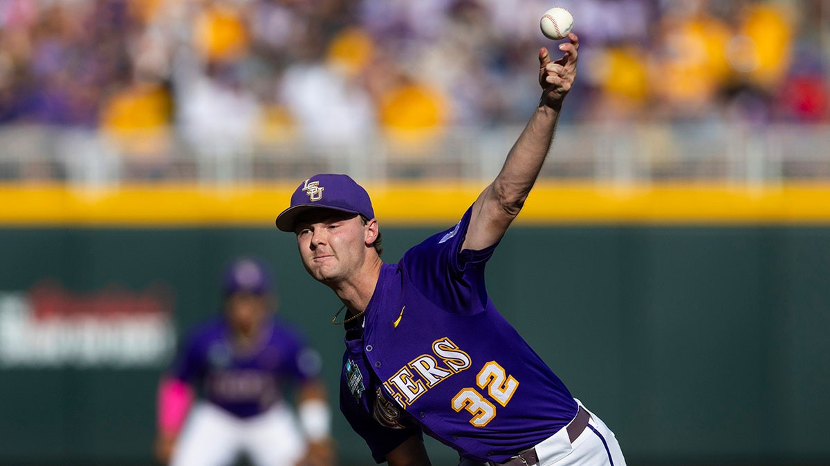 LSU's Kade Anderson throws 130 pitches, strikes out 10 in College World Series win  at george magazine