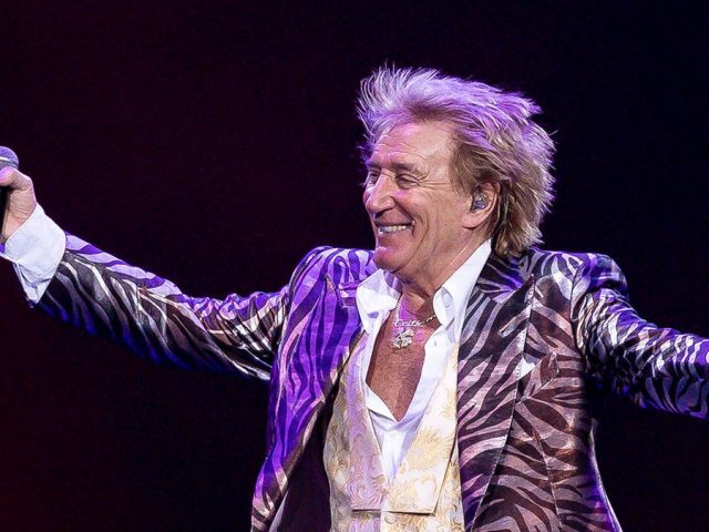 Rod Stewart’s unusual ‘brick into the pool’ workout helps keep him fit at 80