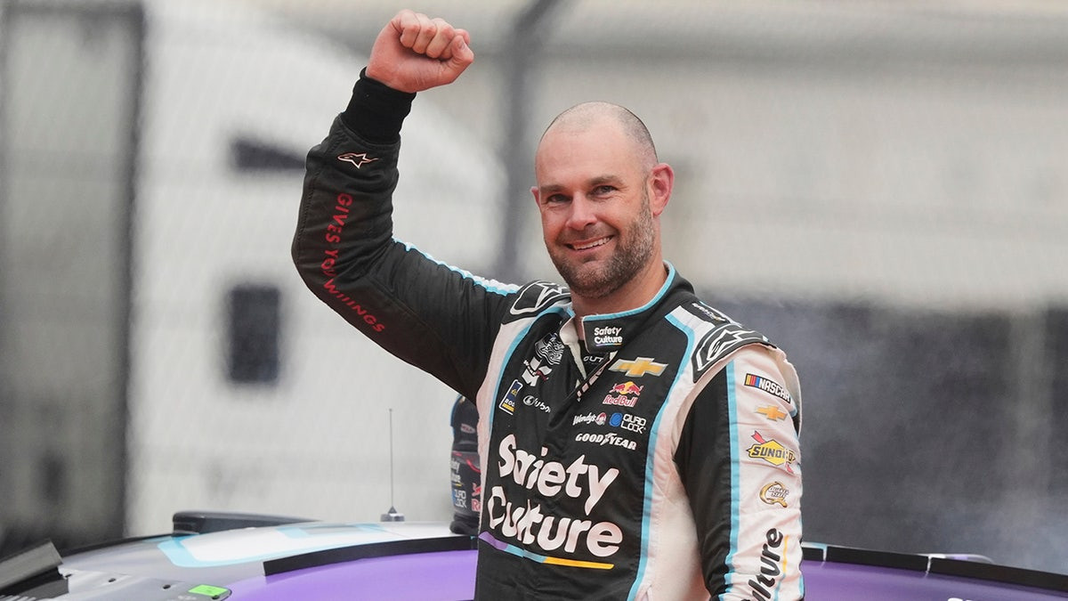 NASCAR's Shane van Gisbergen recalls fighting queasiness to win Mexico City race  at george magazine