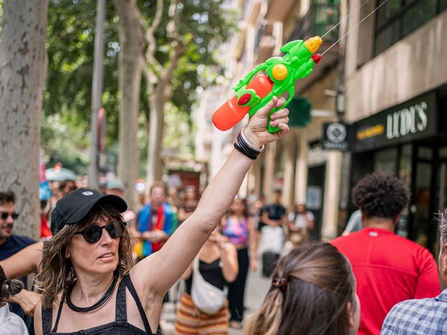 Tourists sprayed with water guns by protesters as European anti-tourism trend grows