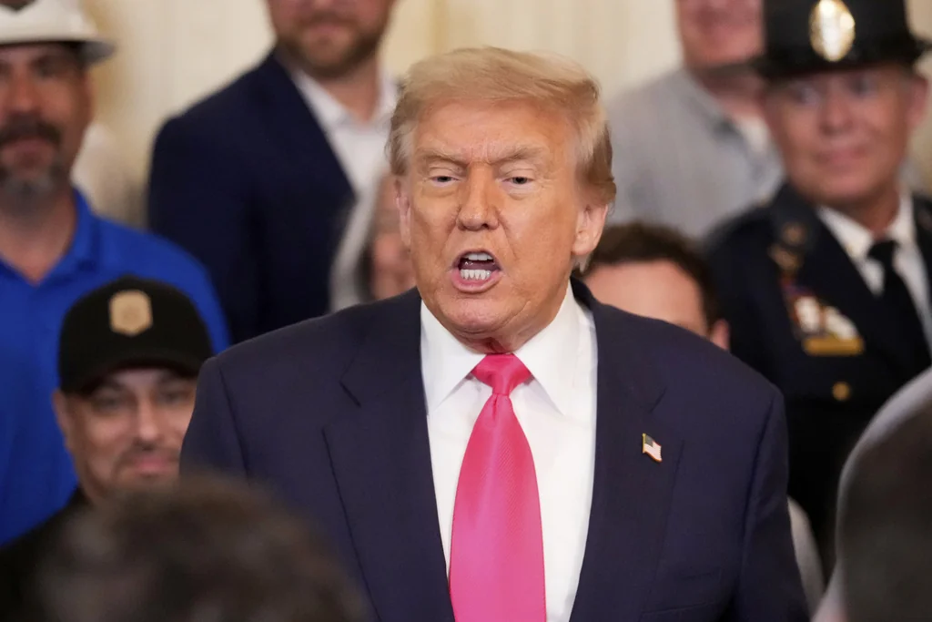 Trump calls Chuck Schumer ‘our great Palestinian senator’  at george magazine
