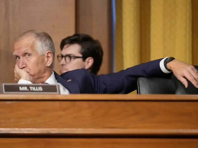 Trump targets Tillis after ‘no’ vote on tax bill, will meet with primary challengers