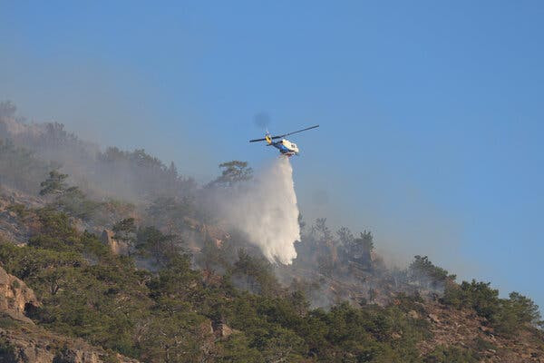 Tourists Evacuated as Crete Wildfire Spreads