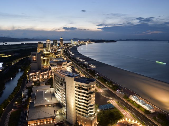​North Korea Beach Resort Opens With Fanfare but No Foreigners