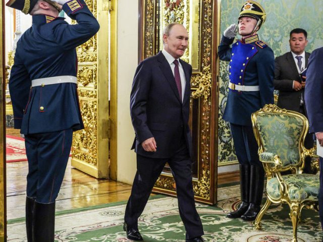 Trump Says Call with Putin Yields No Progress on Ukraine Cease-Fire
