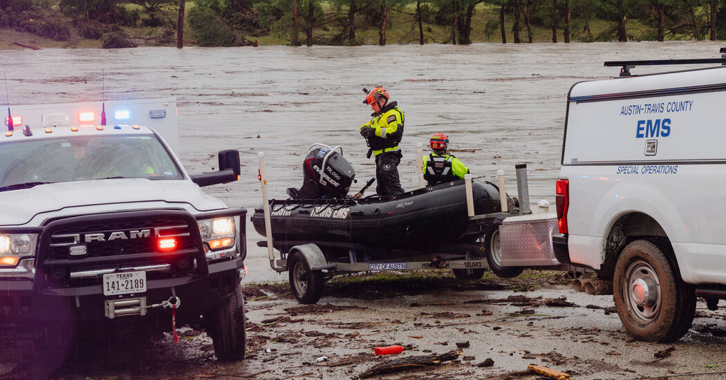 Flooded Areas of Texas Could Get Several More Inches of Rain  at george magazine