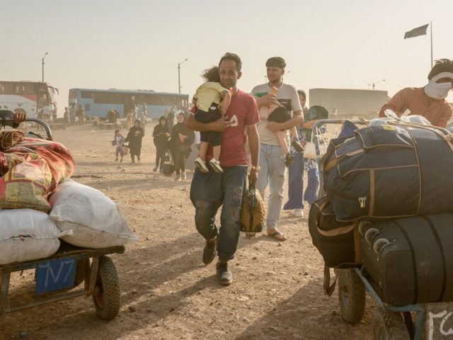 Iran Carries Out Mass Expulsion of Afghan Refugees