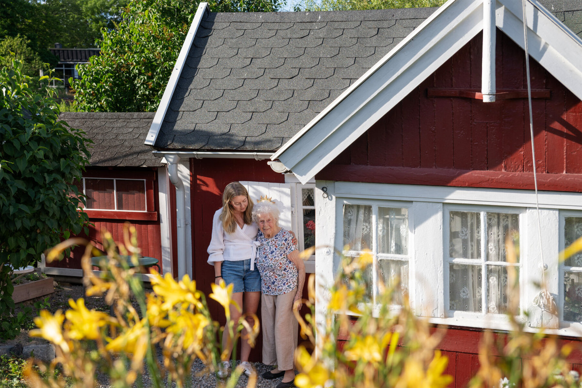 Sweden’s Secret to Well-Being? Tiny Urban Gardens.  at george magazine
