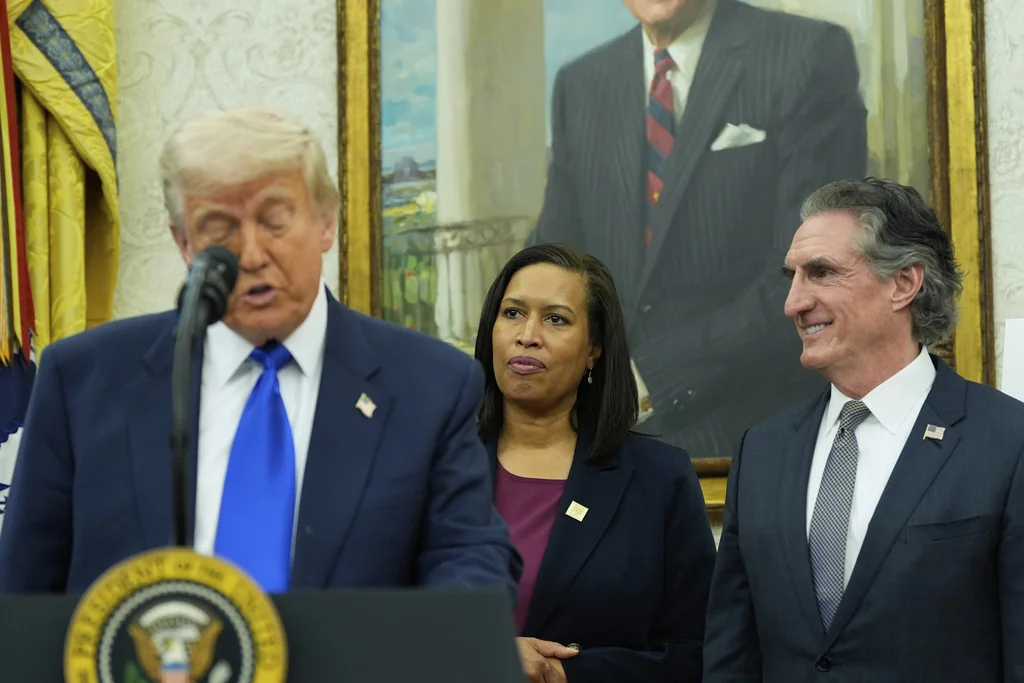 Trump offers to step in on Commanders stadium deal: ‘Federal government controls that’  at george magazine