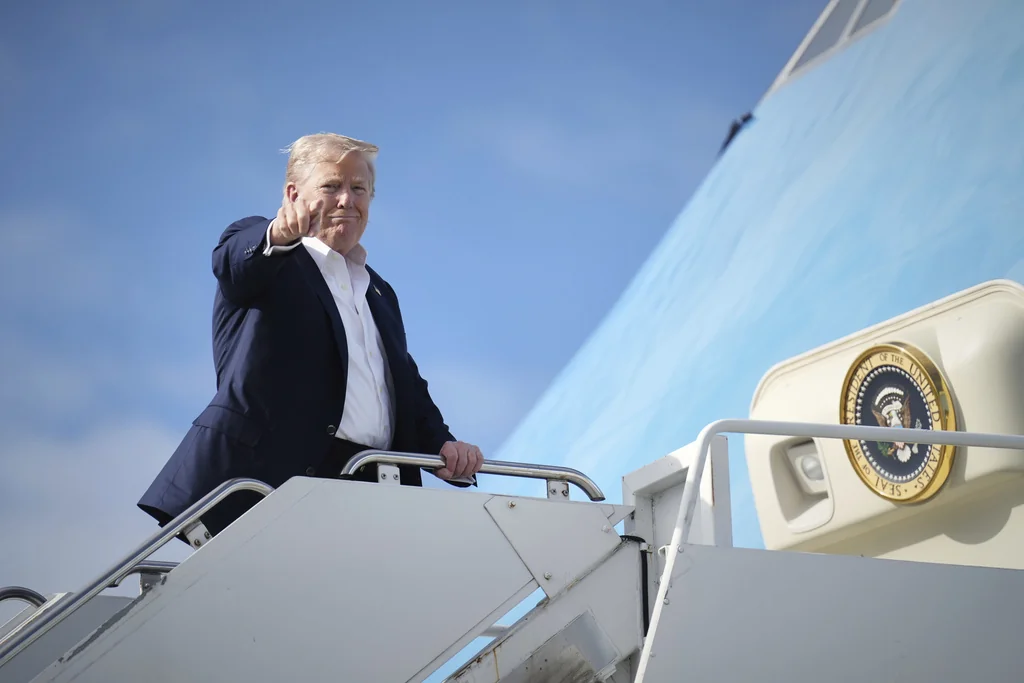 Trump teases 25% tariffs on India as trade deal deadline looms  at george magazine