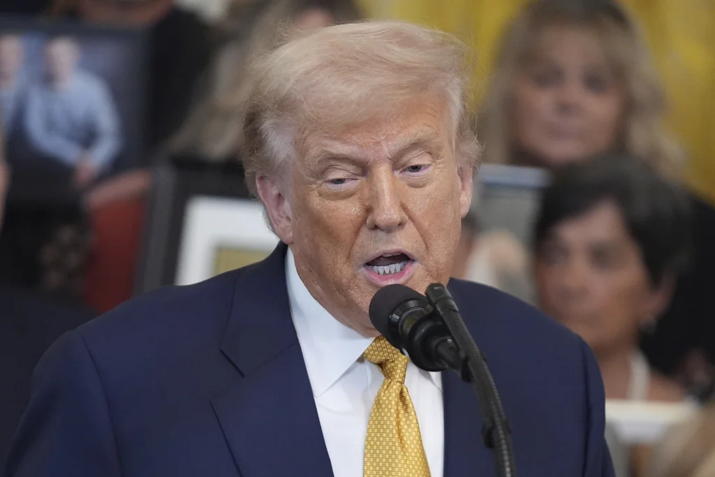 Trump struggles to convince MAGA Epstein files a Russia-like ‘hoax’  at george magazine