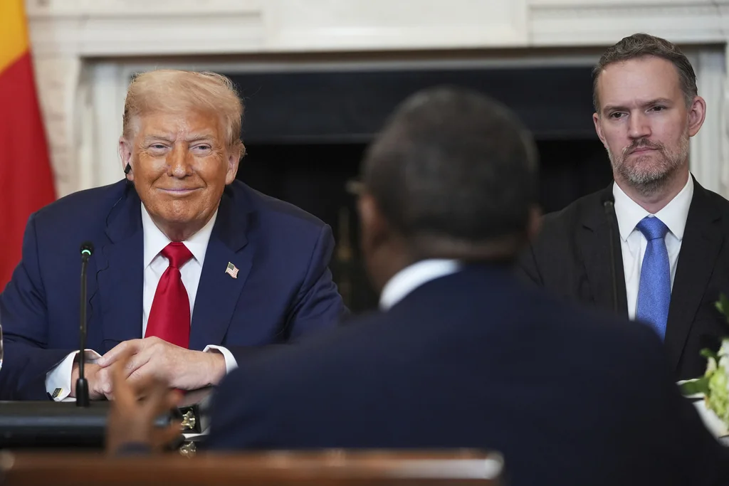 Trump celebrates IRS allowing churches to endorse political candidates  at george magazine