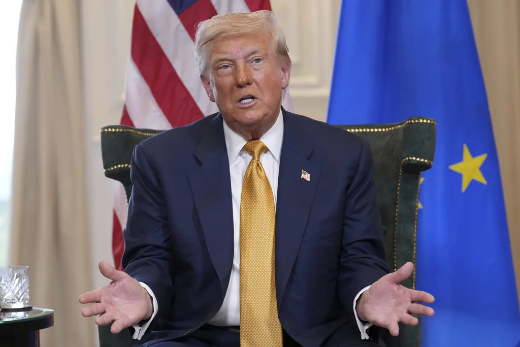 Trump confirms Secret Service agent tried to sneak wife on Scotland trip: ‘Weird deal’  at george magazine