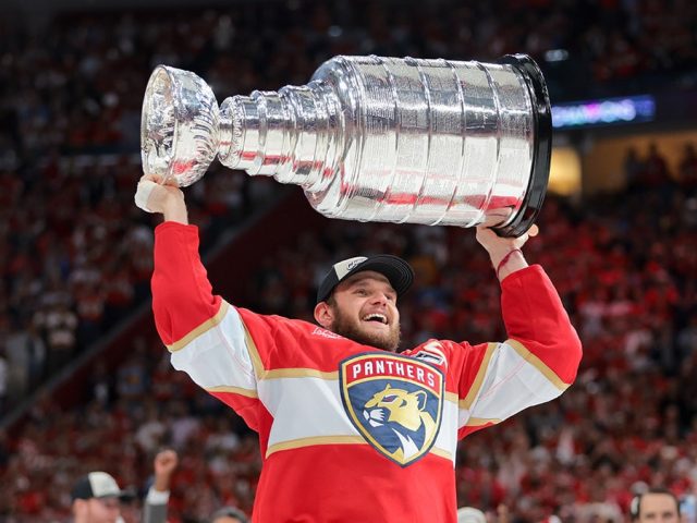 Panthers captain Aleksander Barkov lacked motivation after first Stanley Cup but now eyes three in a row