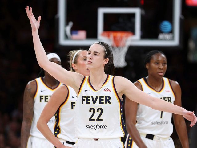 Caitlin Clark needs to be held back in heated confrontation with WNBA ref