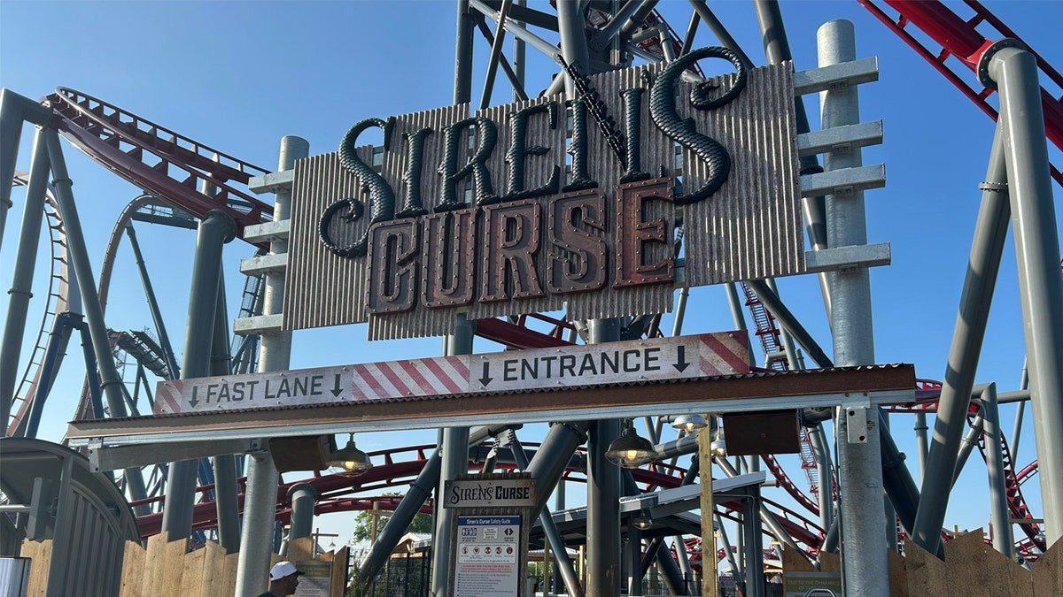 'Tilt' roller coaster at Cedar Point malfunctions for 3rd time since opening, leaving riders suspended in air  at george magazine