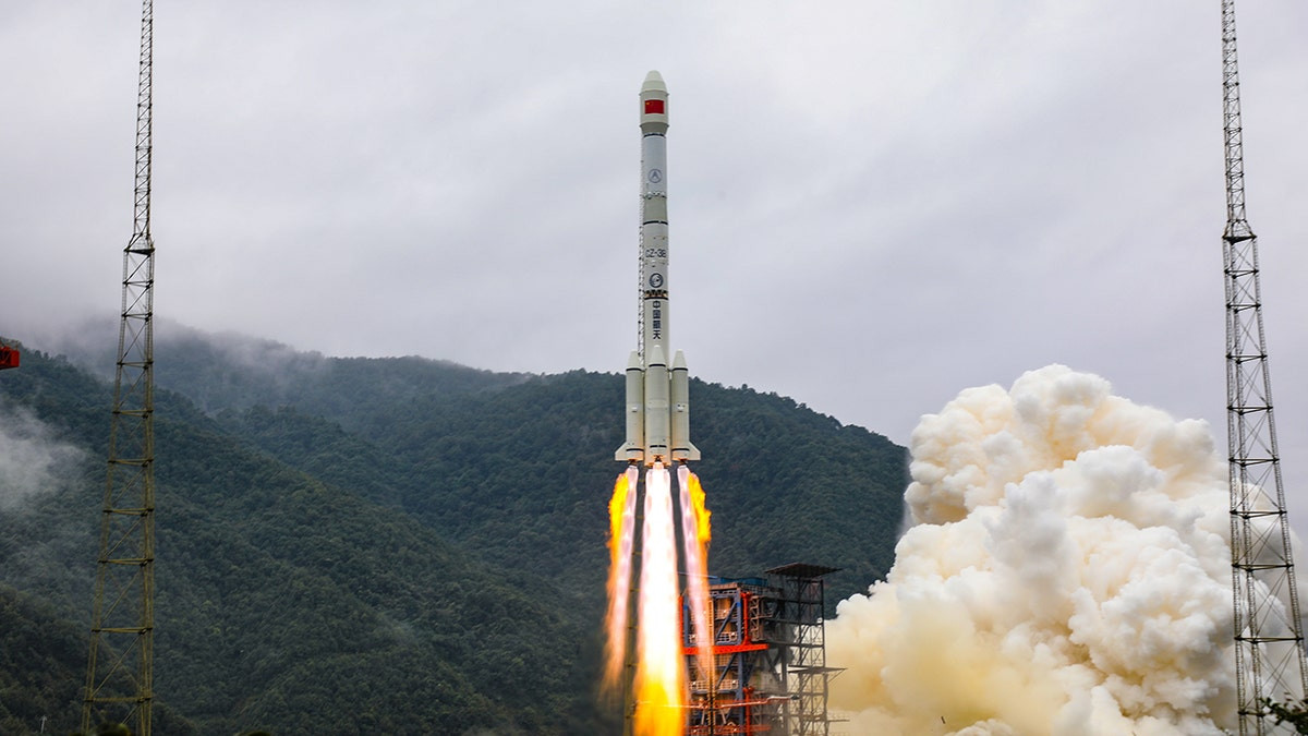 Chinese satellites complete groundbreaking mission 22,000 miles above Earth  at george magazine