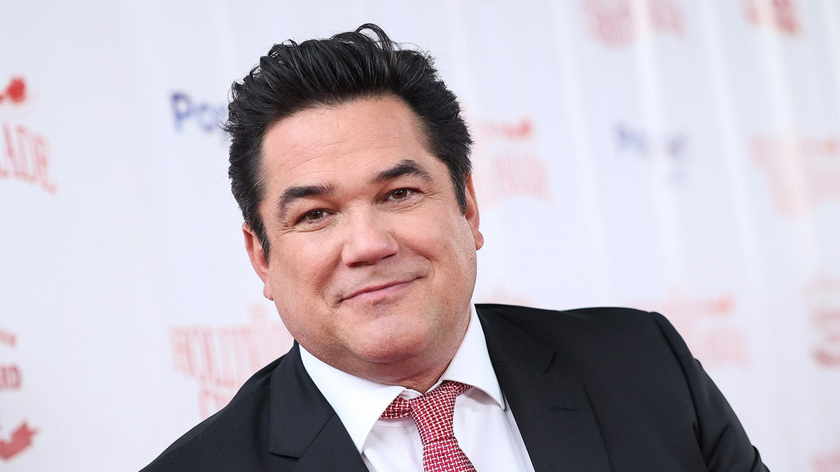 Dean Cain exposes sexual harassment that plagued him during 'Lois & Clark'  at george magazine