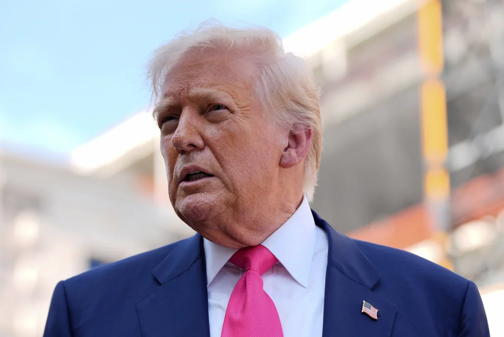 Trump targets homelessness in executive order ‘ending crime and disorder’  at george magazine