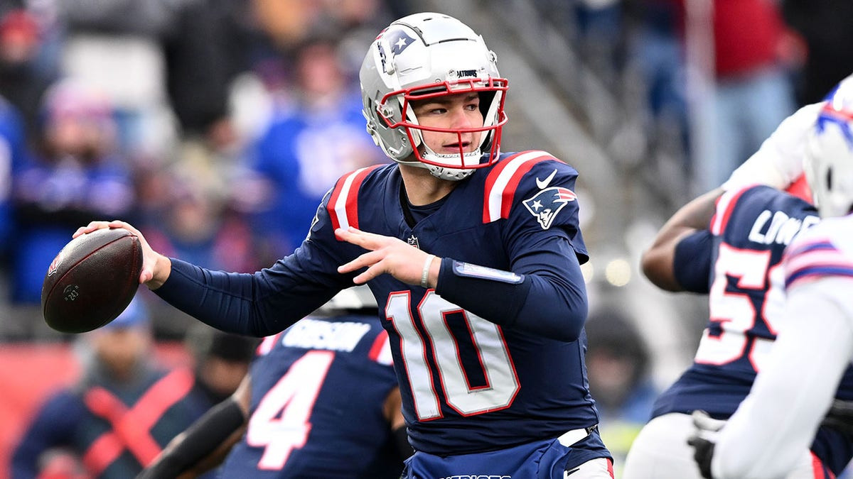 Patriots' Drake Maye, wife delivered incredible act of kindness after wedding, radio host says  at george magazine