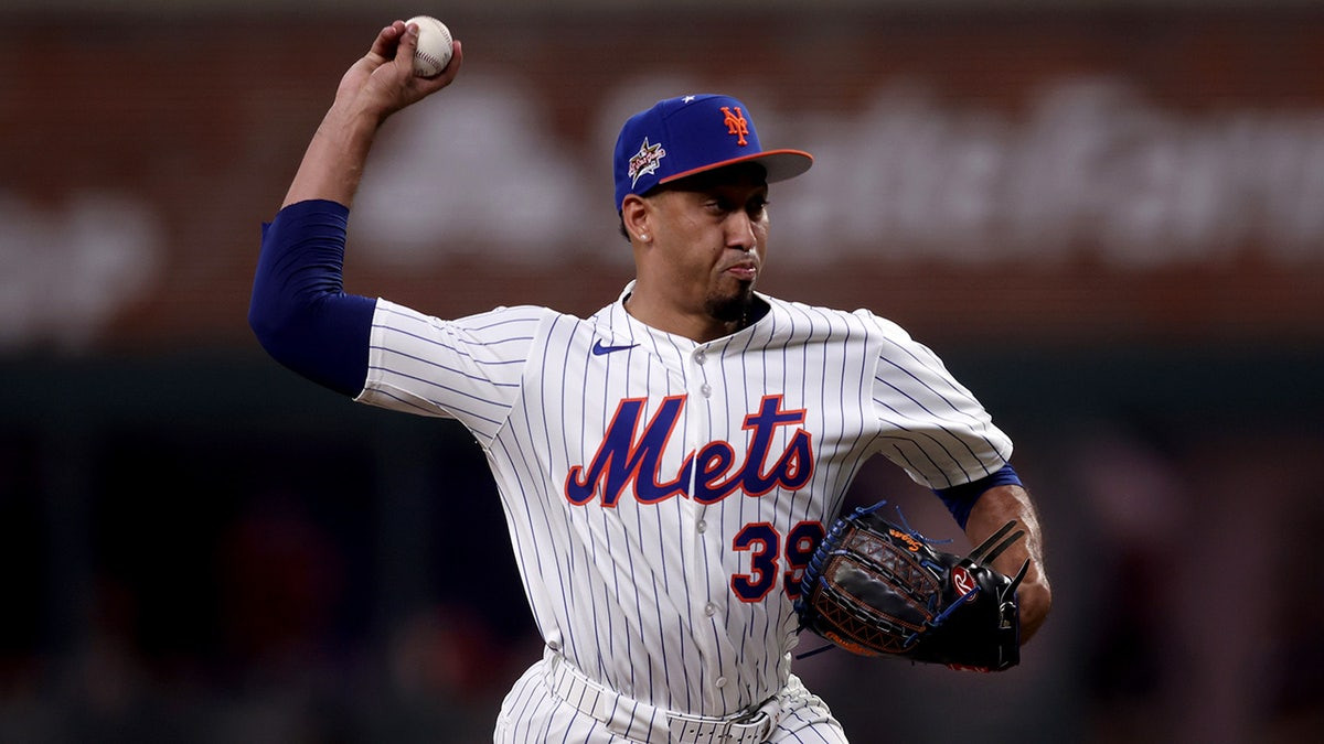 Mets' Edwin Diaz open to World Baseball Classic return despite past injury  at george magazine