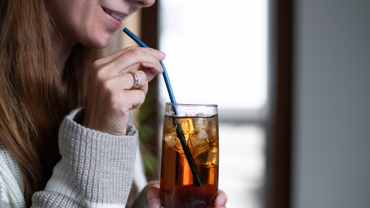Can drinking soda help migraines? Doctors reveal whether bubbly drinks cure headaches or not  at george magazine