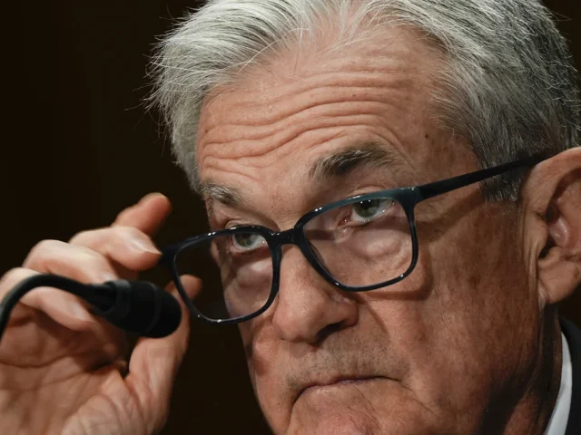 Powell sends letter to White House defending $2.5 billion Fed renovations