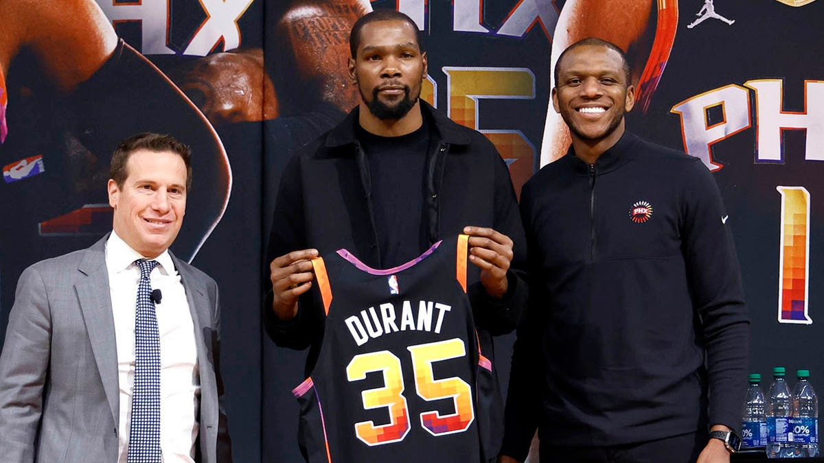 Kevin Durant's trade to Rockets becomes historic 7-team deal reshaping NBA landscape  at george magazine