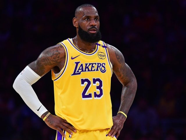 Rams’ Davante Adams says LeBron James would have been one of the best wide receivers in NFL history