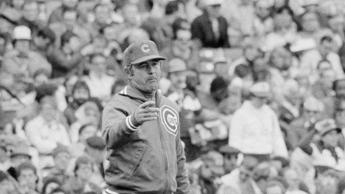 Former Cubs manager Lee Elia, famous for epic profanity-laced rant against fans, dead at 87  at george magazine