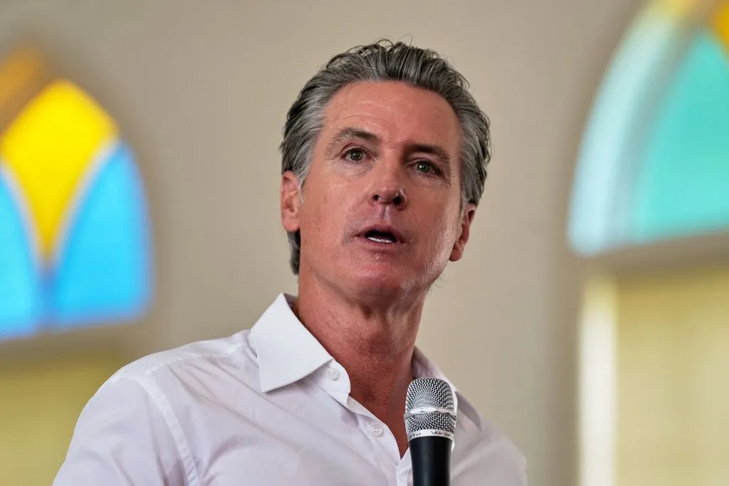 Newsom grumbles about Trump, Vance’s trips to FIFA final and Disneyland  at george magazine