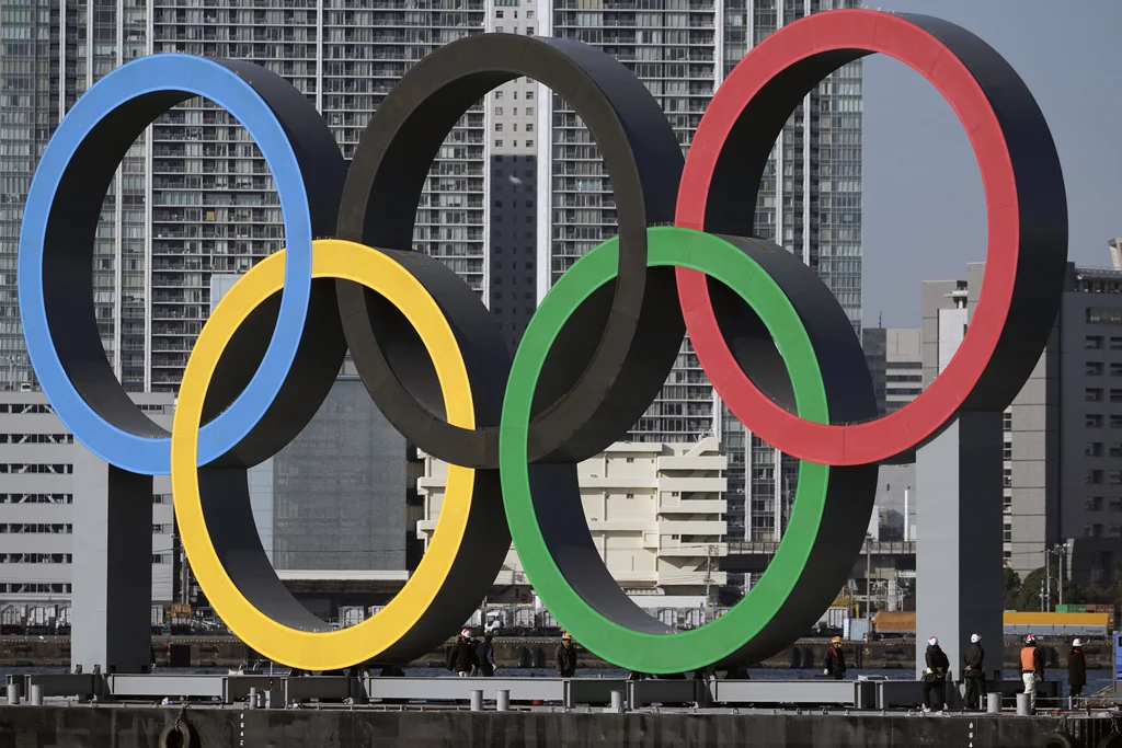 Athletic organizations fall in line with Trump’s executive order on transgender athletes  at george magazine