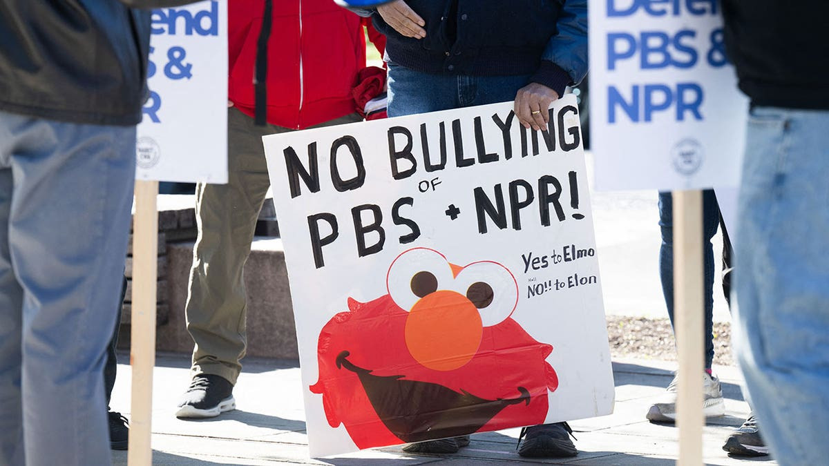 NY Times compares defunding NPR to progressive ‘excesses’ of defund the police, abolish ICE movements  at george magazine