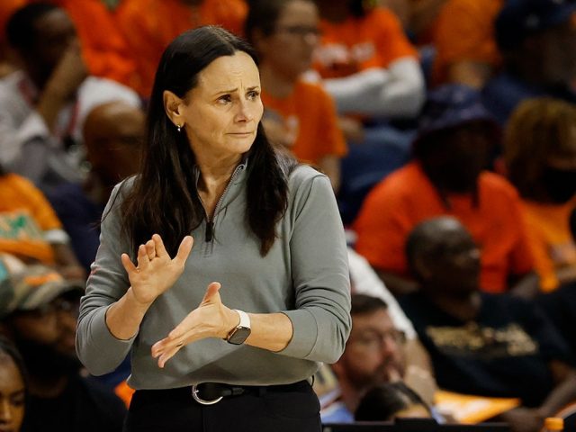 Liberty coach Sandy Brondello eager to work with Caitlin Clark as injury threatens All-Star appearance