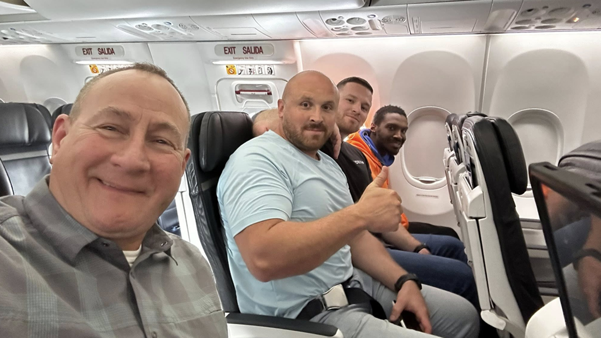 Smiling fugitive recaptured and returned to Kentucky after dramatic airport escape  at george magazine