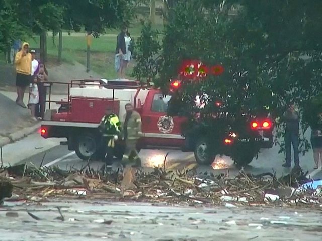 Family-owned Texas restaurant works to feed first responders: ‘We’re thankful for them’