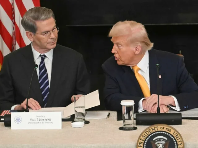 Trump denies report that Bessent advised him against firing Powell
