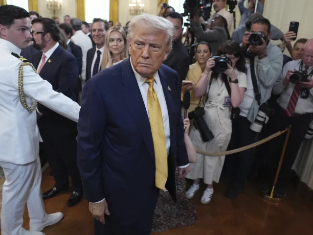 White House touts fewer leaks as civil groups warn tactics set ‘dangerous precedent’