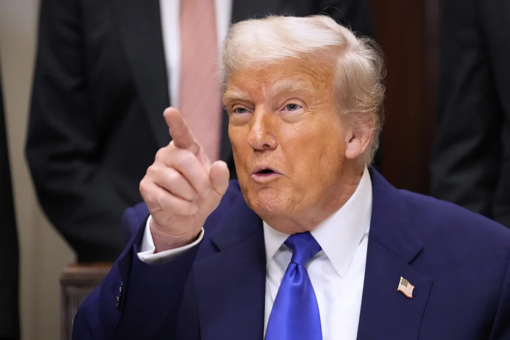 Trump threatens Big Pharma heads who don’t lower drug prices with ‘every tool in our arsenal’  at george magazine