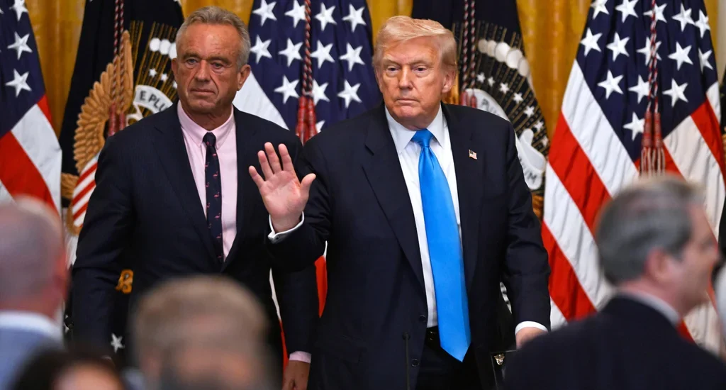 WATCH LIVE: Trump signs executive order reinstating Presidential Fitness Test  at george magazine