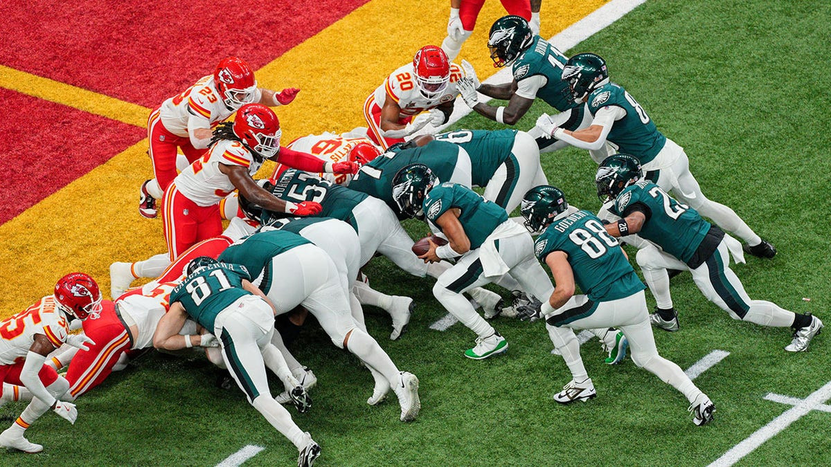 More than 100 NFL players and coaches scalped tickets to Super Bowl LIX – and got caught  at george magazine