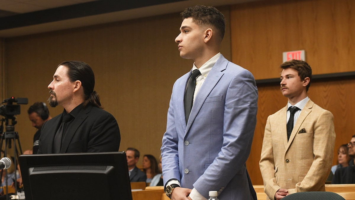 Prosecution's 'inconsistencies' in prep school murder trial led to suspect's acquittal: jury foreman  at george magazine